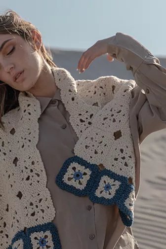 ADELA CROCHET SCARF